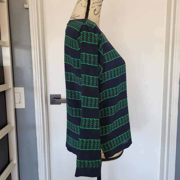 Club Monaco 100% Silk Long Sleeve Top Blouse‎ Shirt LIKE NEW Size XS - Picture 3 of 8